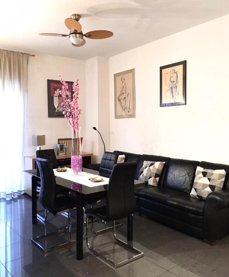 Hotel Blackboard House Bari Esterno foto