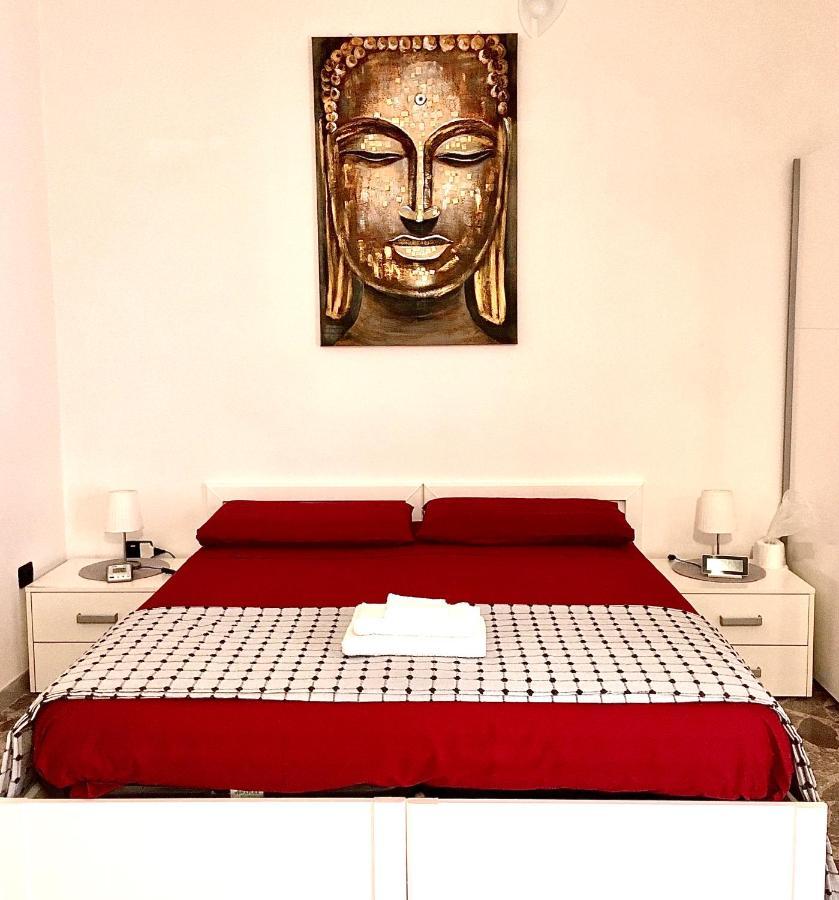 Hotel Blackboard House Bari Esterno foto
