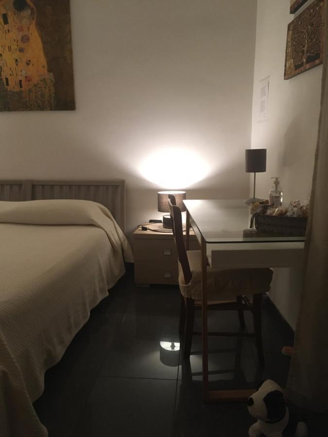 Hotel Blackboard House Bari Esterno foto