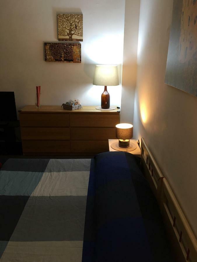 Hotel Blackboard House Bari Esterno foto